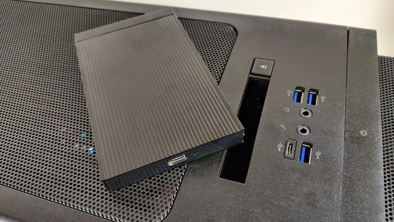 Test Acer Predator Orion 7000 Les Performances Et Le Bruit D Un Avion