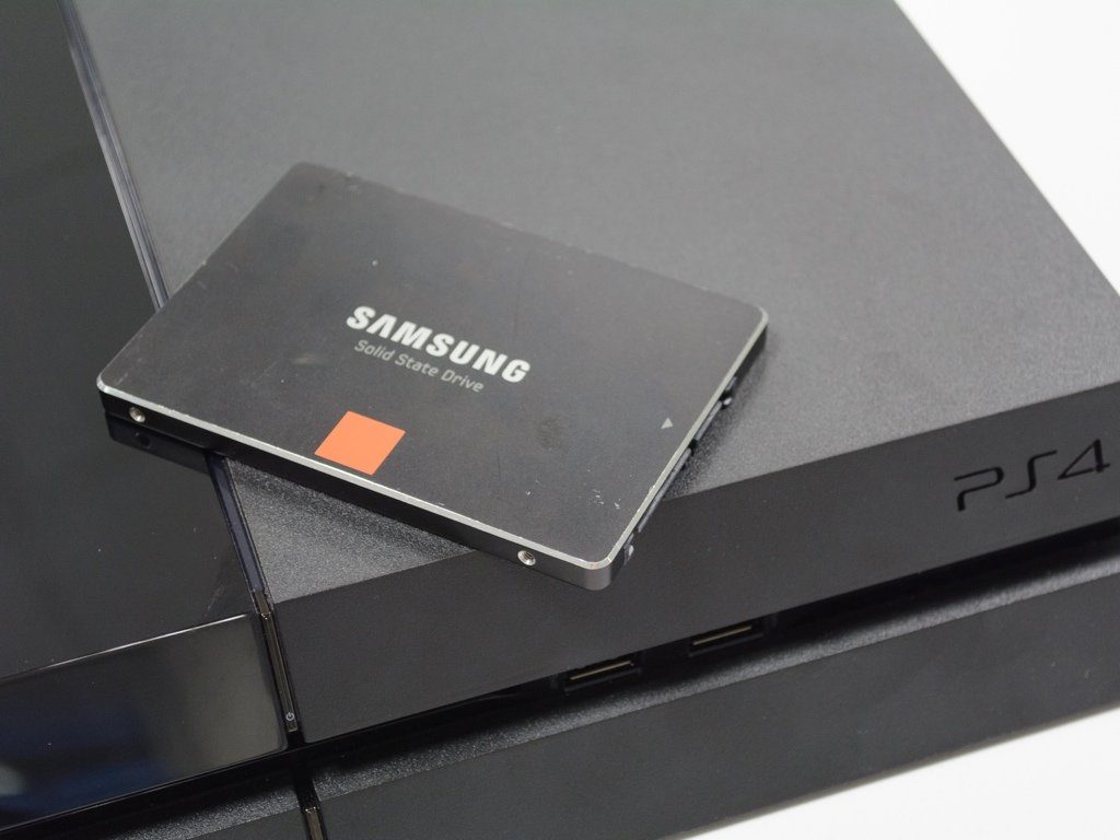 Installer un SSD dans la PlayStation 4 : le guide