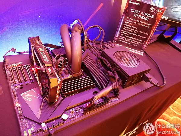 OrionX² : un double PC à plus de 40 000 euros, avec quatre Titan RTX !