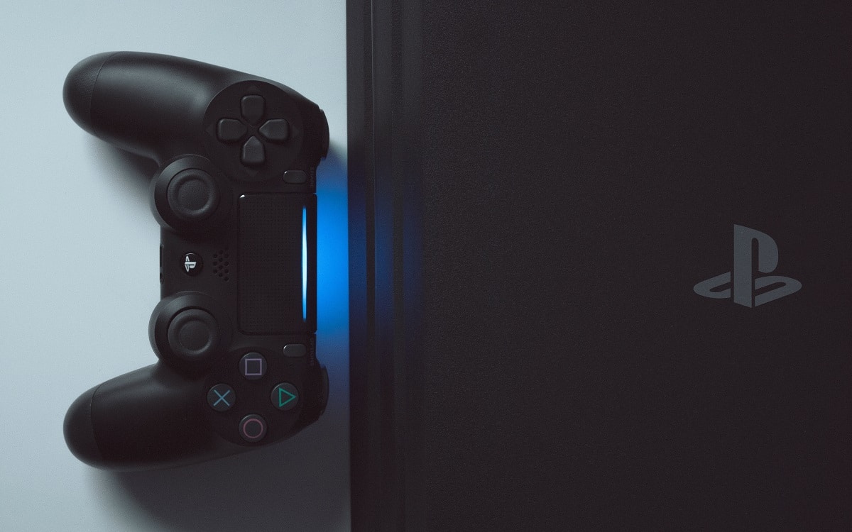 E3 2015 : Sony ajoute un lecteur multimédia à la Playstation 4