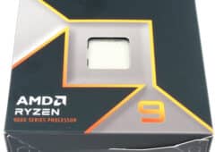 AMD Ryzen 9 9950X Box Closed